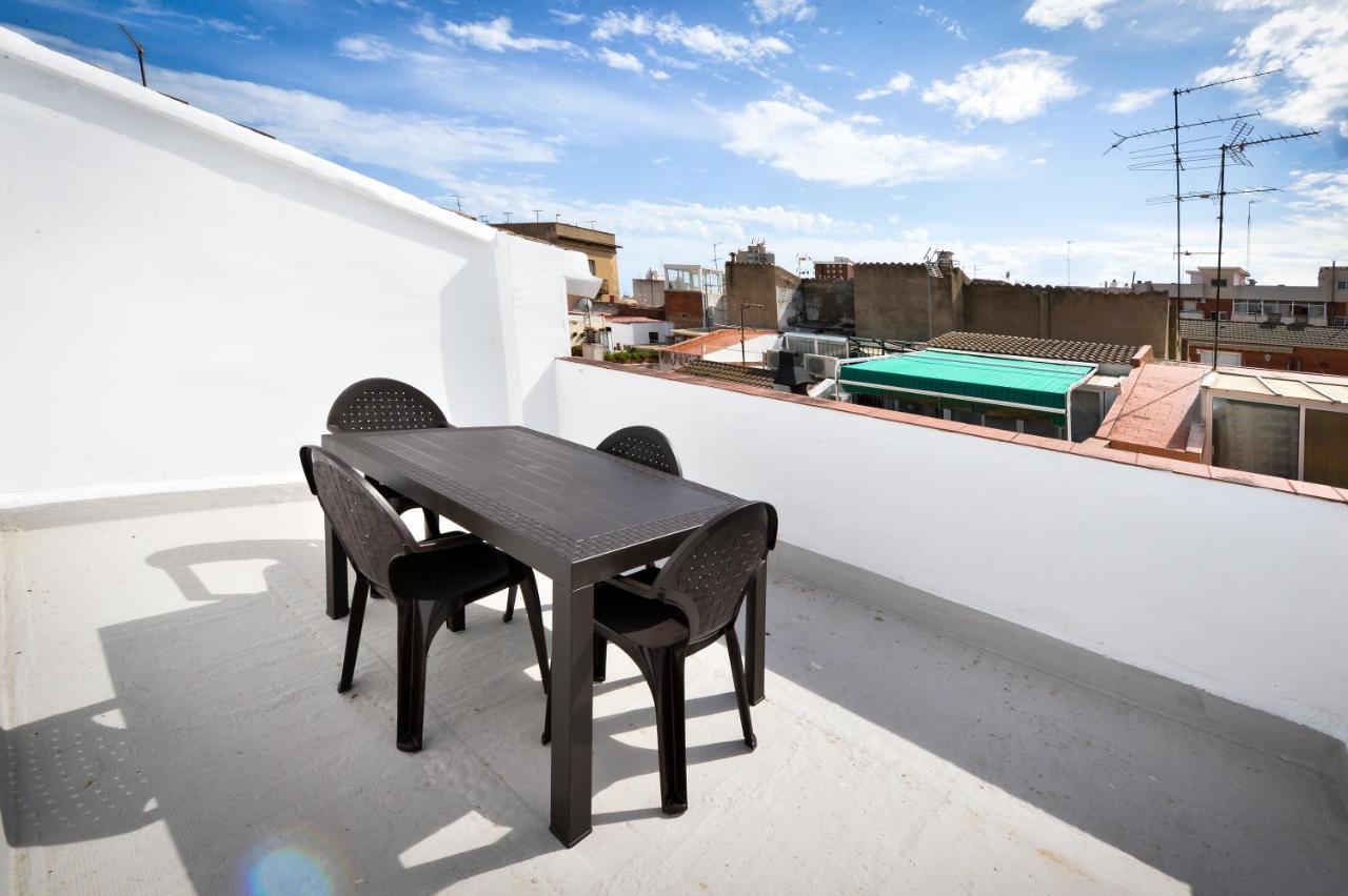 Design Club Reus Apartment Екстериор снимка